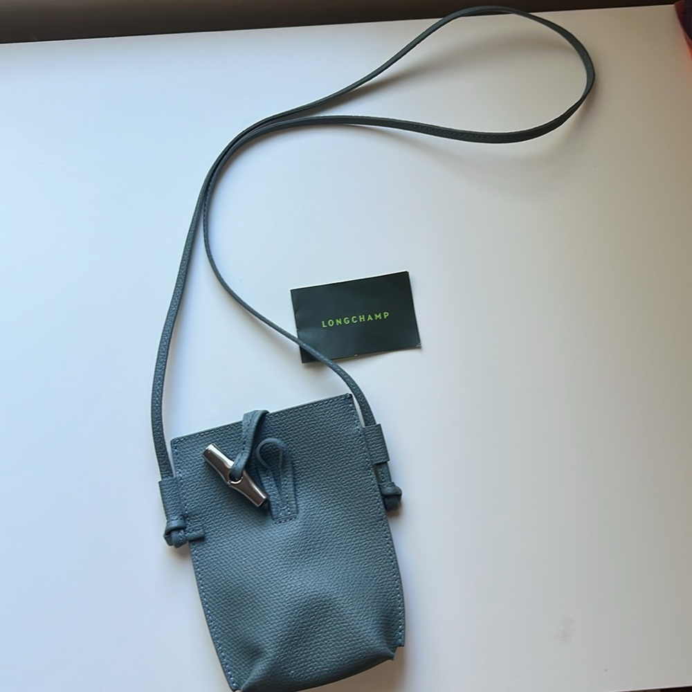 Longchamp cross body LE ROSEAU PHONE CASE
Cedar - Leather - Picture 7 of 7